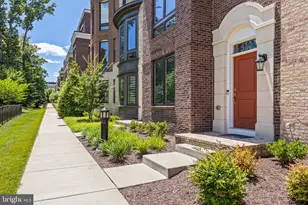 510 Harborview Dr, National Harbor, MD 20745 - Photo 3