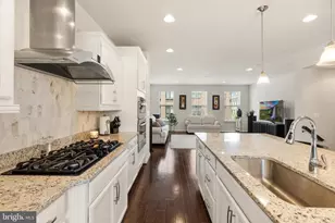510 Harborview Dr, National Harbor, MD 20745 - Photo 11