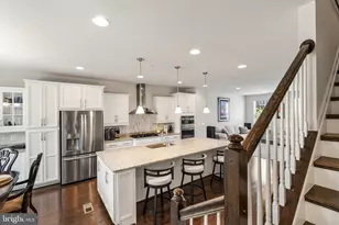 510 Harborview Dr, National Harbor, MD 20745 - Photo 25