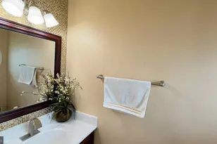 7600 Lord Snowden Cir, Laurel, MD 20707 - Photo 9