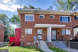 637 Maury Ave, Oxon Hill, MD 20745 - Photo 1