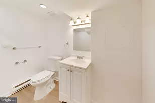 637 Maury Ave, Oxon Hill, MD 20745 - Photo 21