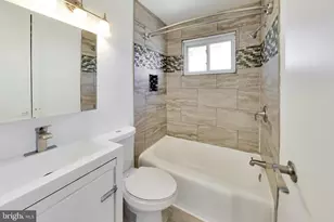 637 Maury Ave, Oxon Hill, MD 20745 - Photo 17
