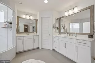 9003 Crystal Oaks Ln, Upper Marlboro, MD 20772 - Photo 31