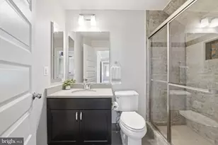 9003 Crystal Oaks Ln, Upper Marlboro, MD 20772 - Photo 33