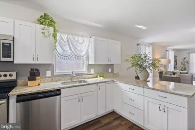 6401 Halleck Street, District Heights, MD 20747 - Photo 13