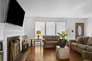 3908 Brinkley Rd, Temple Hills, MD 20748 - Photo 5