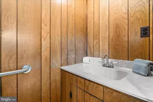 12802 Kemper Ln, Bowie, MD 20715 - Photo 37