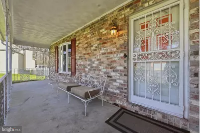 817 Falcon Drive, Upper Marlboro, MD 20774 - Photo 3