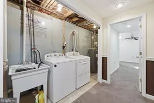 817 Falcon Dr, Upper Marlboro, MD 20774 - Photo 37