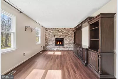 817 Falcon Drive, Upper Marlboro, MD 20774 - Photo 13