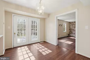 817 Falcon Dr, Upper Marlboro, MD 20774 - Photo 11