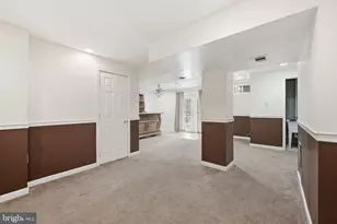 817 Falcon Dr, Upper Marlboro, MD 20774 - Photo 31