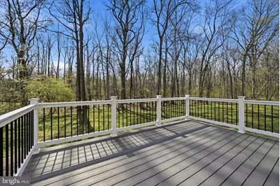 817 Falcon Drive, Upper Marlboro, MD 20774 - Photo 17