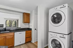 246 Red Jade Dr, Upper Marlboro, MD 20774 - Photo 7