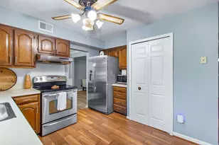 12411 Poplar View Dr, Bowie, MD 20720 - Photo 9