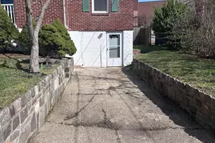 1402 Edgewick Ave, Capitol Heights, MD 20743 - Photo 13