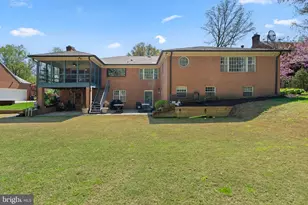 7018 Hunter Ln, Hyattsville, MD 20782 - Photo 53