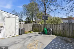 7619 Ingrid Pl, Landover, MD 20785 - Photo 29