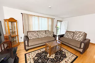 8107 Jordan Park Blvd, District Heights, MD 20747 - Photo 9
