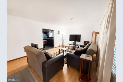 8107 Jordan Park Boulevard, District Heights, MD 20747 - Photo 11