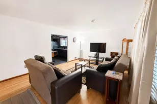 8107 Jordan Park Blvd, District Heights, MD 20747 - Photo 11
