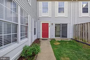 19 Barberry Ct, Upper Marlboro, MD 20774 - Photo 1