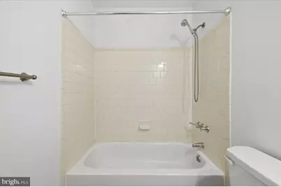 19 Barberry Court #39-4, Upper Marlboro, MD 20774 - Photo 9