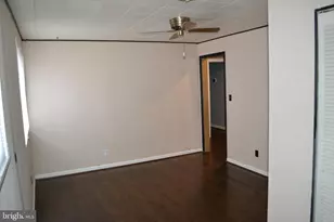 6801 Adelphi Rd, University Park, MD 20782 - Photo 7