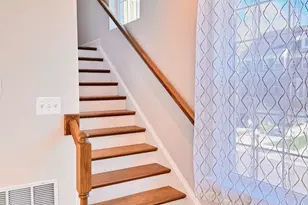 10851 Foxtrot Cir, Upper Marlboro, MD 20772 - Photo 17