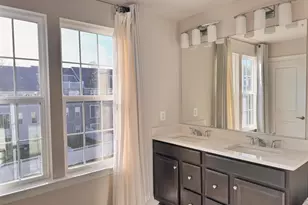 10851 Foxtrot Cir, Upper Marlboro, MD 20772 - Photo 23