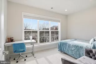 106 St Ives Pl, National Harbor, MD 20745 - Photo 25