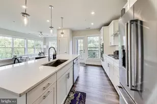 104 St Ives Pl, Oxon Hill, MD 20745 - Photo 13