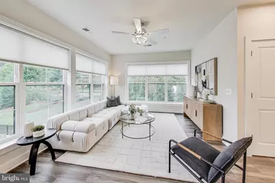 104 Saint Ives Place #202, Oxon Hill, MD 20745 - Photo 3