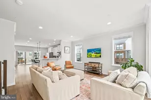 4925 Vista Glen Ln, Lanham, MD 20706 - Photo 3