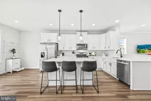 4925 Vista Glen Ln, Lanham, MD 20706 - Photo 9