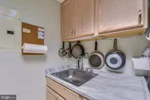 8116 Lakecrest Dr, Greenbelt, MD 20770 - Photo 19