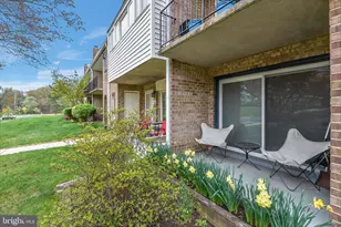 8116 Lakecrest Dr, Greenbelt, MD 20770 - Photo 3