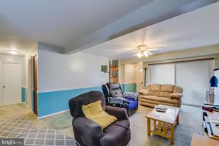 8116 Lakecrest Dr, Greenbelt, MD 20770 - Photo 13