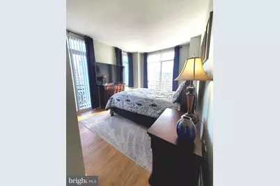 155 Potomac #908, National Harbor, MD 20745 - Photo 17