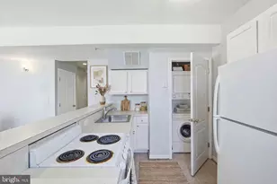 8102 Ash Ave, College Park, MD 20740 - Photo 37