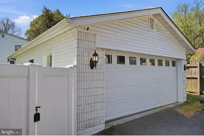 16111 Village Drive W, Upper Marlboro, MD 20772 - Photo 27