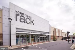 9026 Ruby Lockhart Blvd, Lanham, MD 20706 - Photo 11