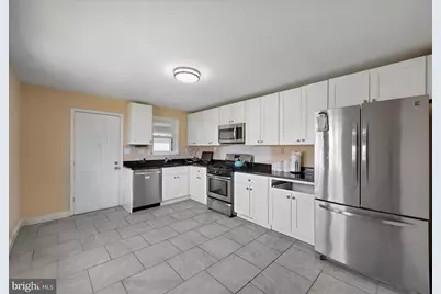 1700 Arcadia Avenue, Capitol Heights, MD 20743 - Photo 11