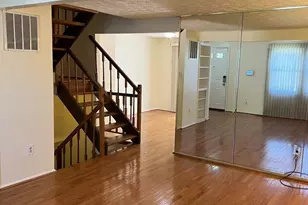 388 Possum Ct, Capitol Heights, MD 20743 - Photo 5