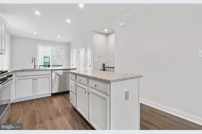 4770 Towne Square Boulevard, Suitland, MD 20746 - Photo 9