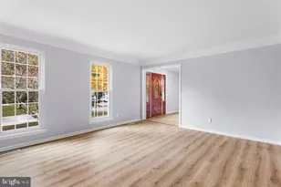 2807 Falling Brook, Hyattsville, MD 20783 - Photo 3