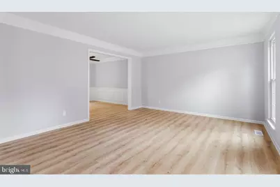 2807 Falling Brook, Hyattsville, MD 20783 - Photo 5