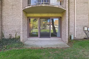 3320 Huntley Sq Dr, Temple Hills, MD 20748 - Photo 19