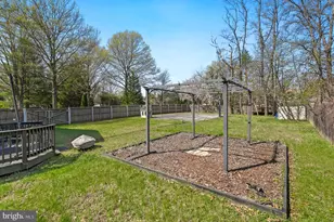 15957 Alameda Dr, Bowie, MD 20716 - Photo 29